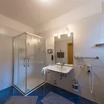 Apartment Neuhaeuslhof, Meran, Guestpass *