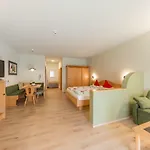 Neuhaeuslhof * 梅拉诺