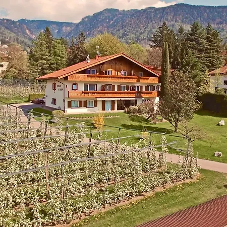 Neuhaeuslhof Appartement Merano