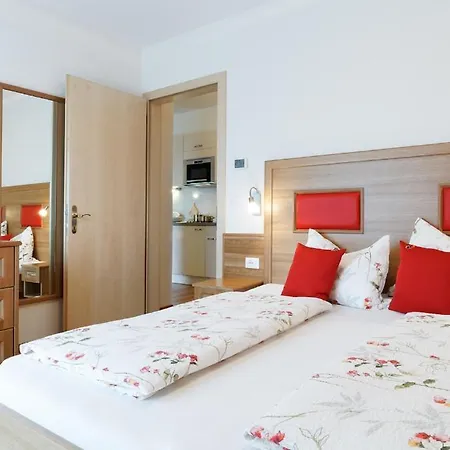 Neuhaeuslhof, Meran, Guestpass Appartamento