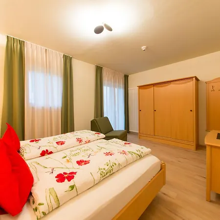 Appartamento Neuhaeuslhof, Meran, Guestpass