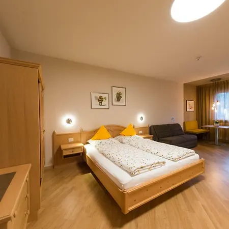 Neuhaeuslhof, Meran, Guestpass Appartement Meran