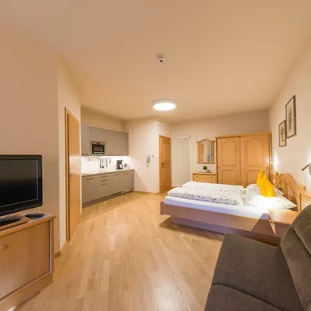 Appartement Neuhaeuslhof, Meran, Guestpass Meran