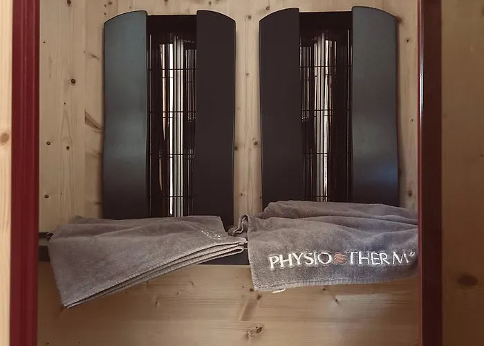 Neuhaeuslhof * Merano