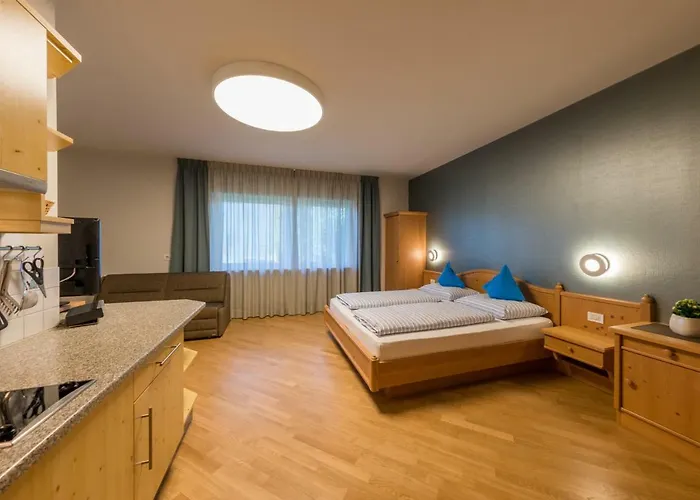 Neuhäuslhof Apartment *